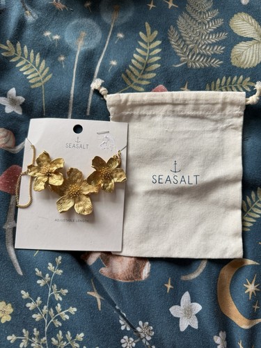 Collana floreale lino fata